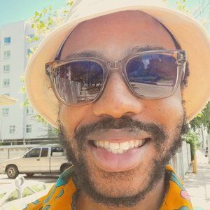 Meet your Posher, Gregory